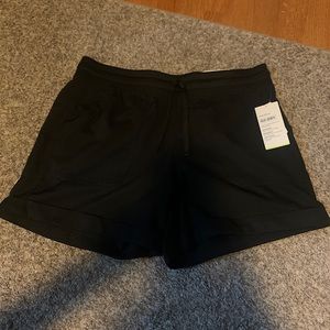 Old Navy Stretch Woven Go-Dry Athletic shorts